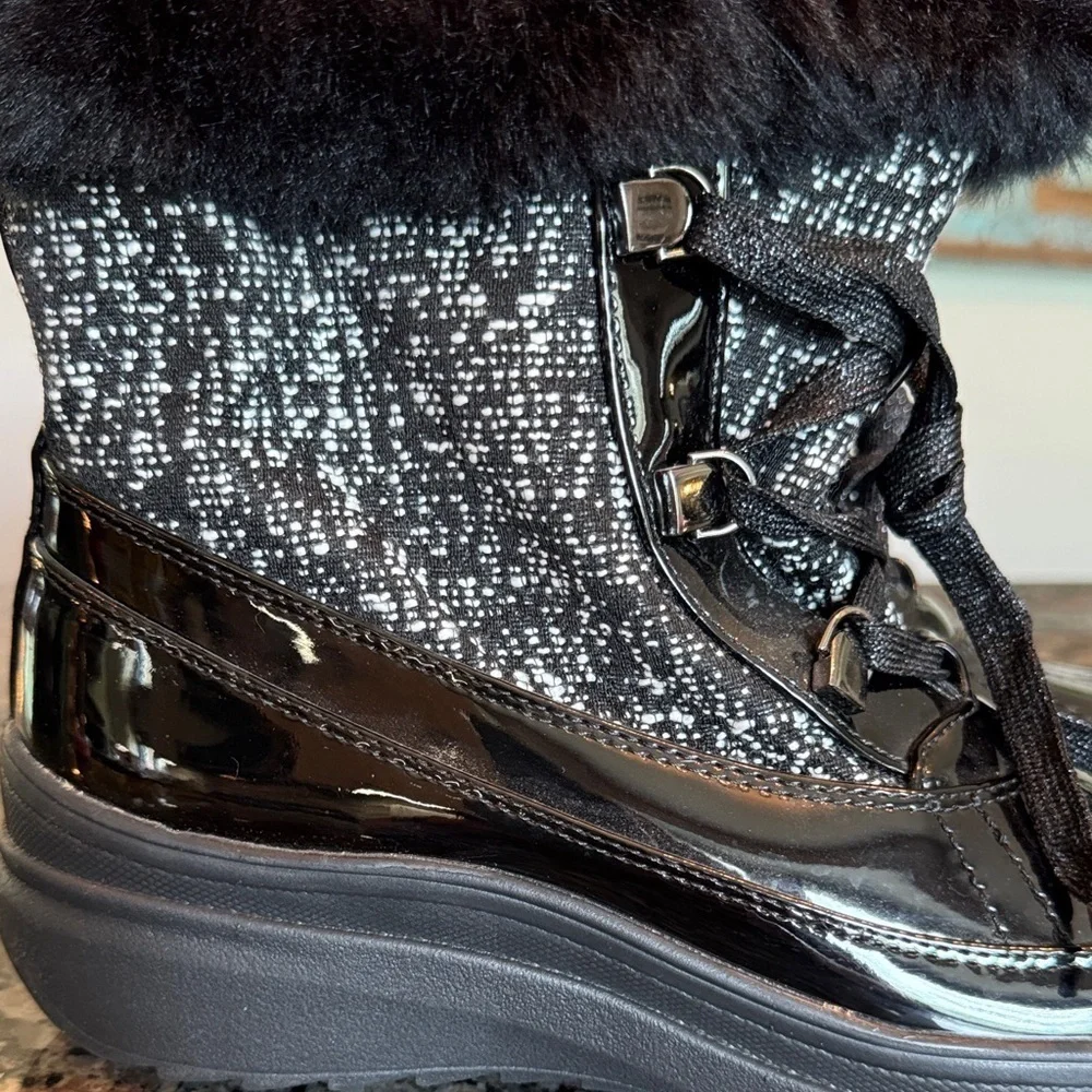 Anne Klein Black and Gray Winter Boots EUC 7.5